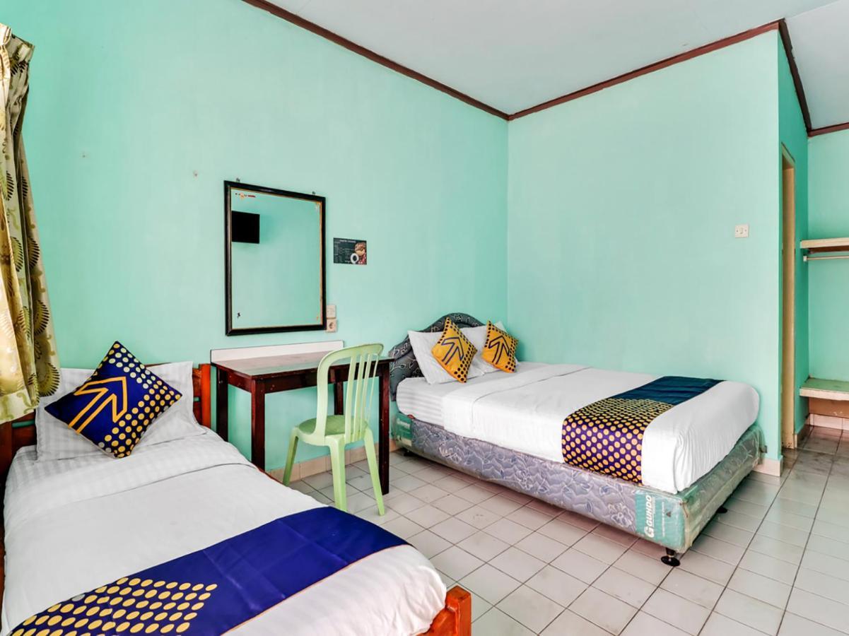Spot On 90003 Villa Tawang سيانجور المظهر الخارجي الصورة