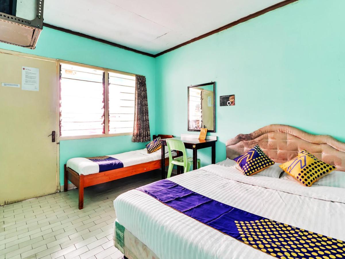 Spot On 90003 Villa Tawang سيانجور المظهر الخارجي الصورة