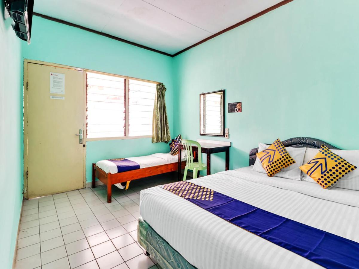 Spot On 90003 Villa Tawang سيانجور المظهر الخارجي الصورة