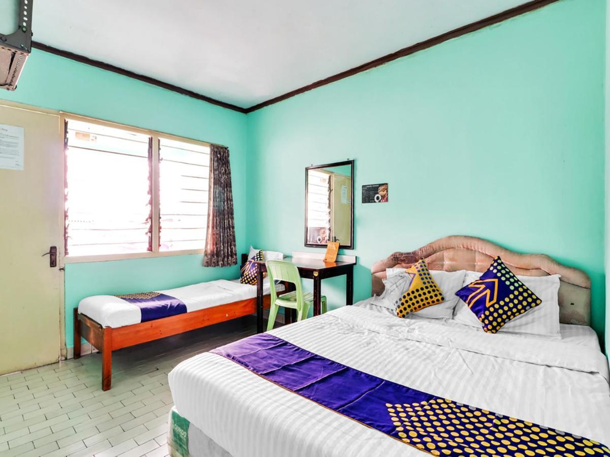 Spot On 90003 Villa Tawang سيانجور المظهر الخارجي الصورة
