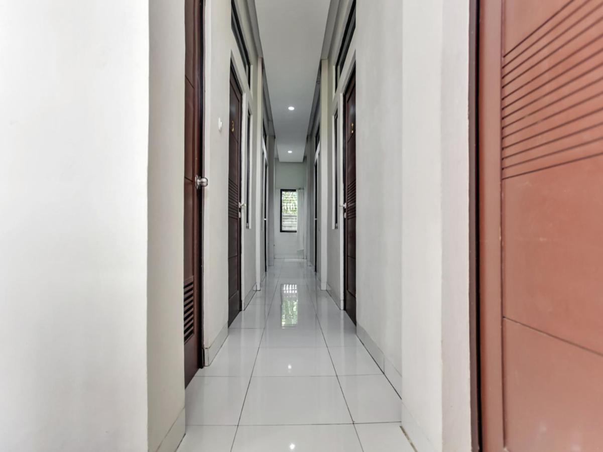 Spot On 90003 Villa Tawang سيانجور المظهر الخارجي الصورة