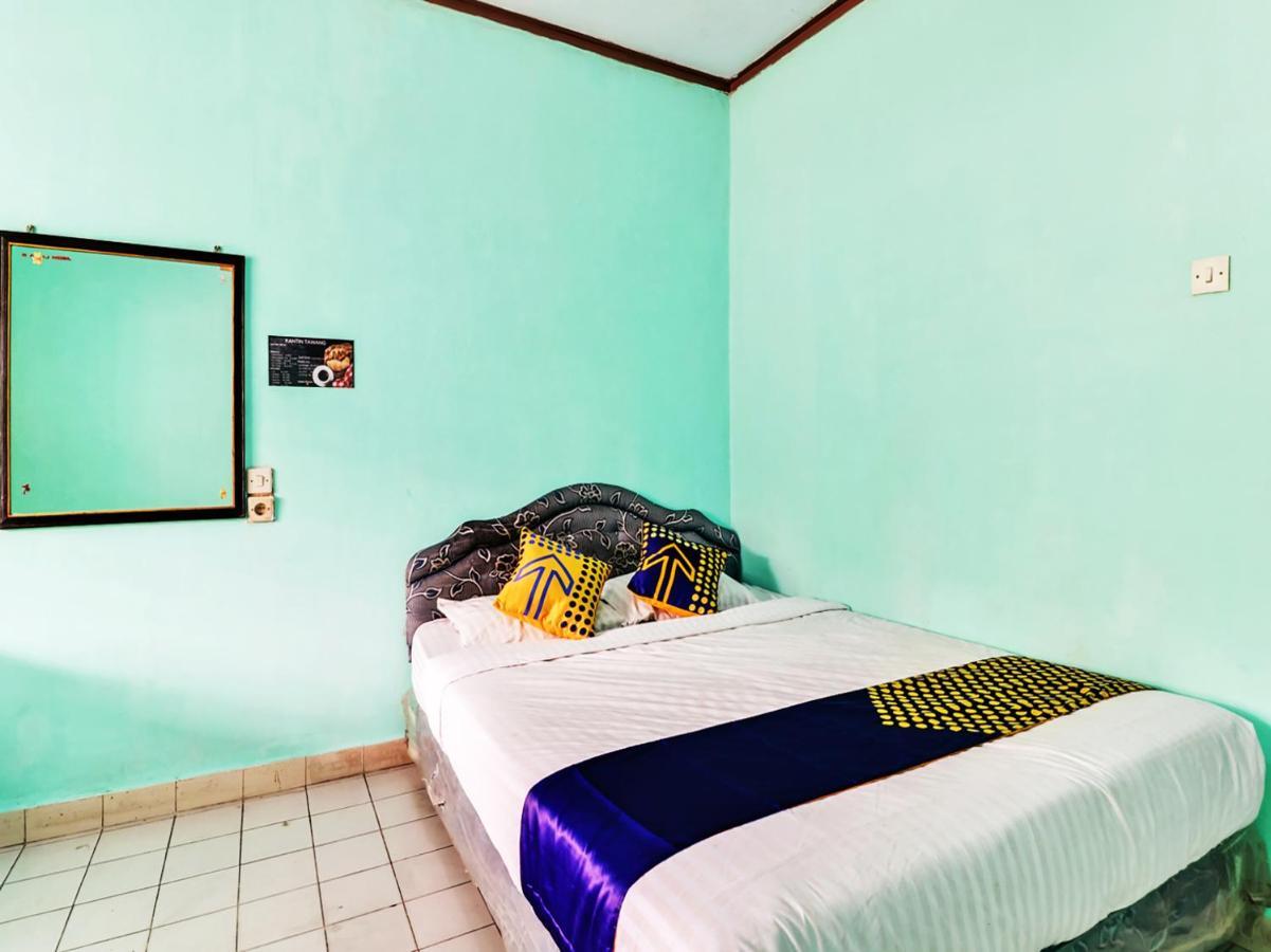 Spot On 90003 Villa Tawang سيانجور المظهر الخارجي الصورة